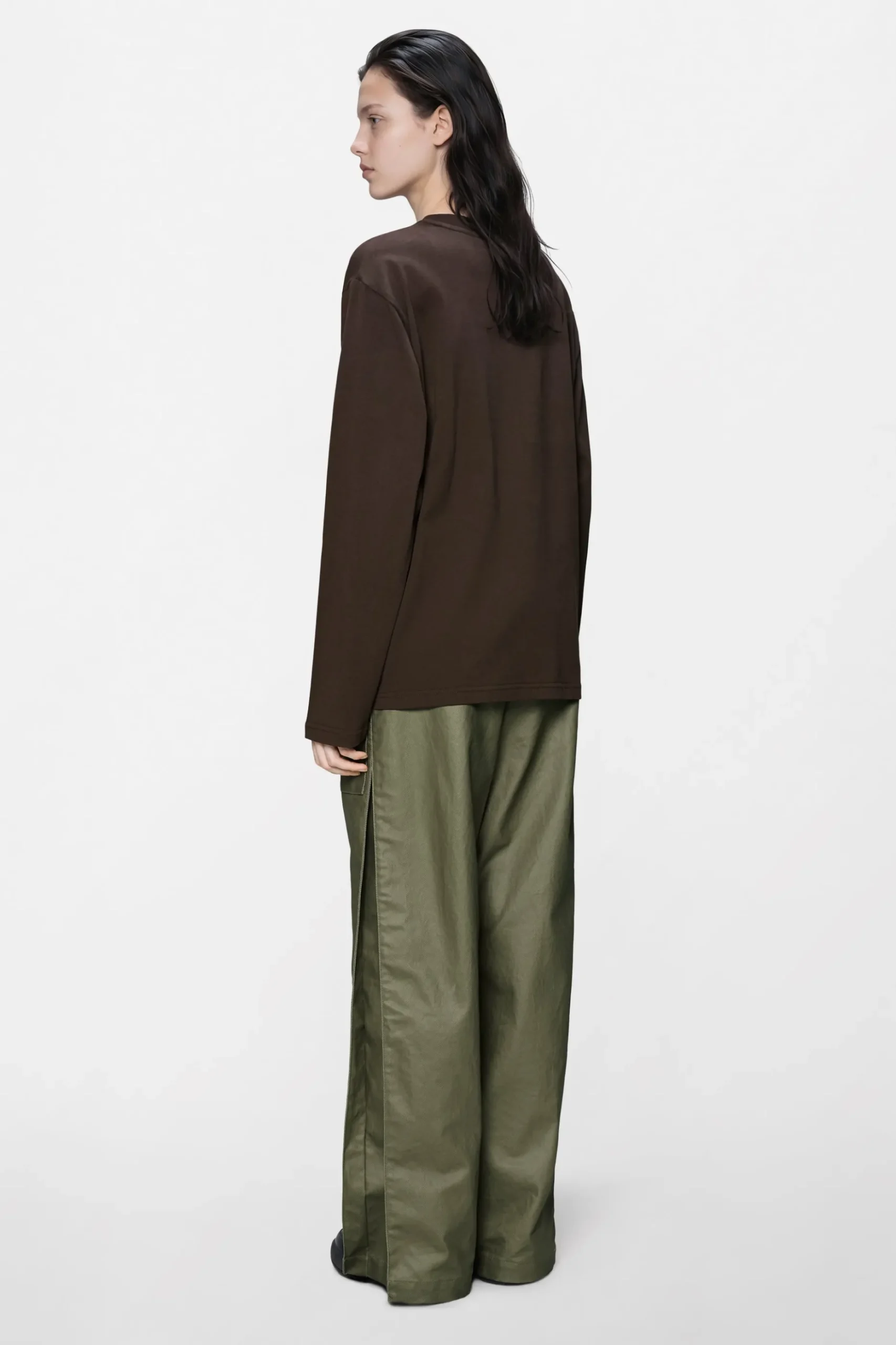 Classic Long Sleeve T-shirt Rains