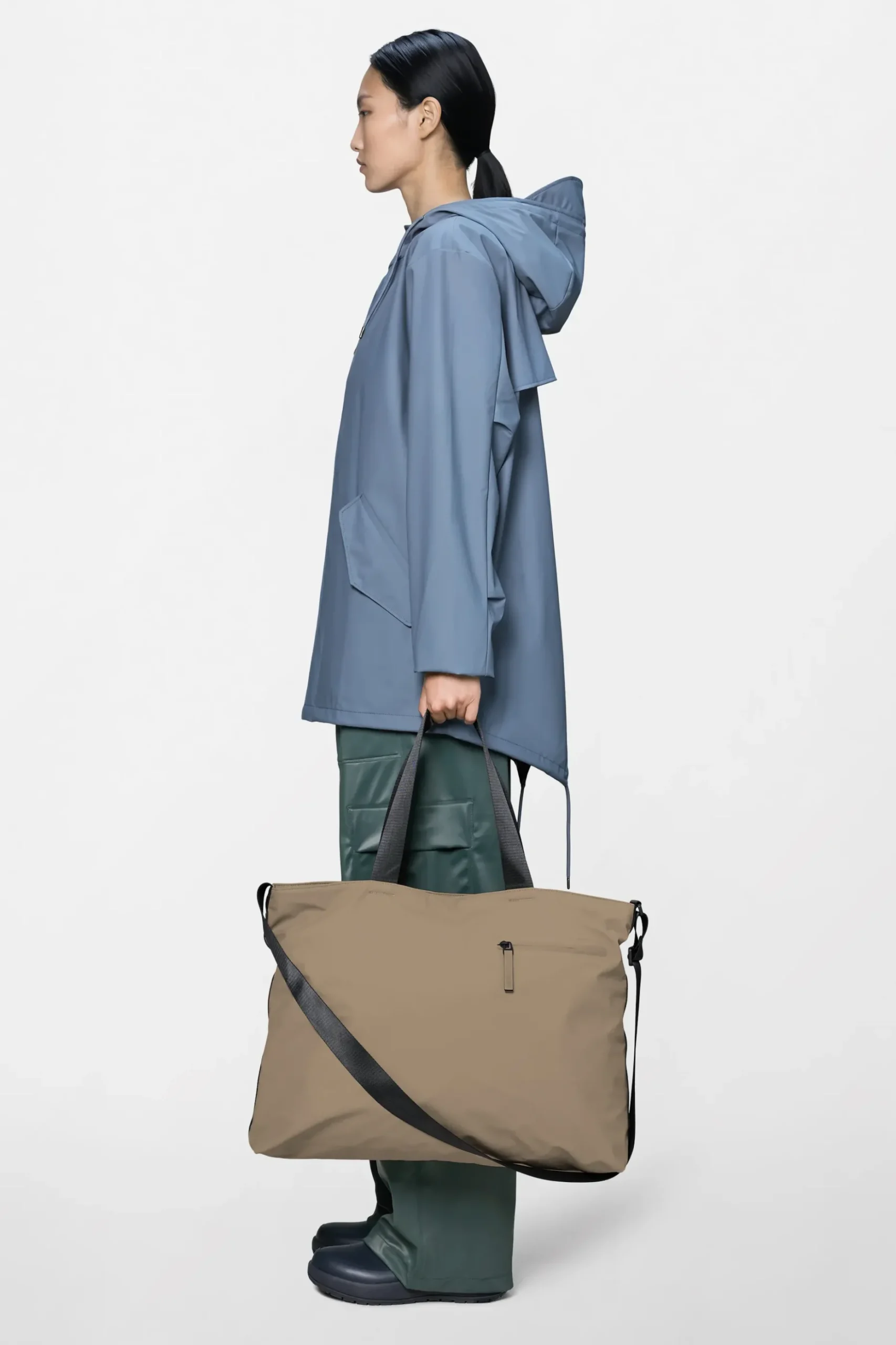 Dash Messenger Tote Bag