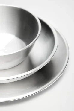 Stainless Steel 2-Pack Deep Plates